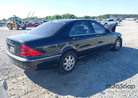 2002 Mercedes-Benz S 430 из США, поврежденный, VIN WDBNG70J42A304463